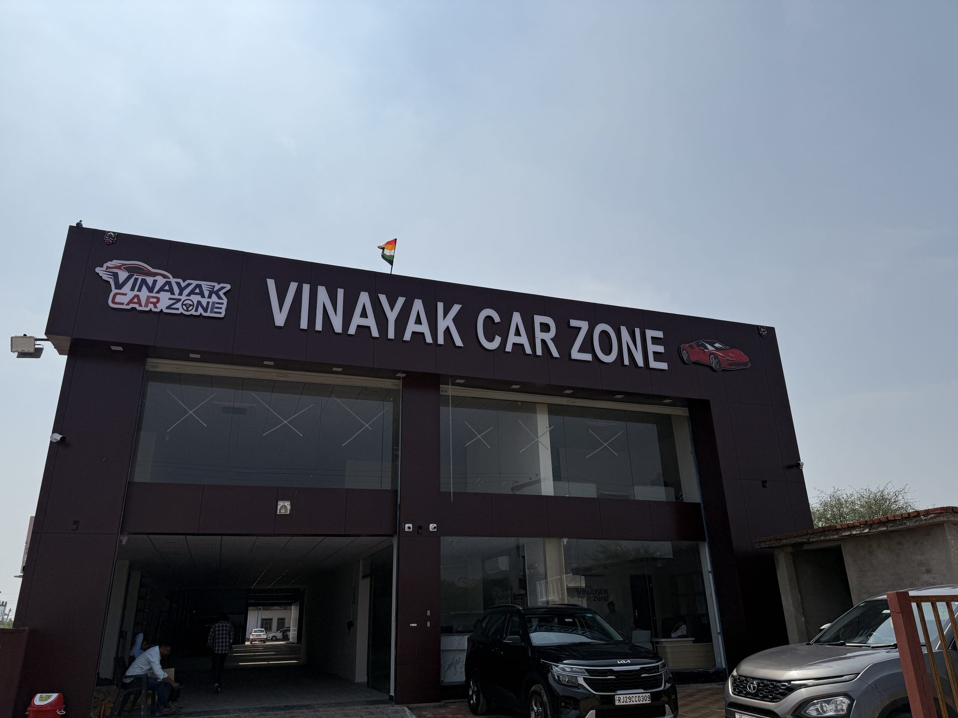 Vinayak Car Zone Workshop